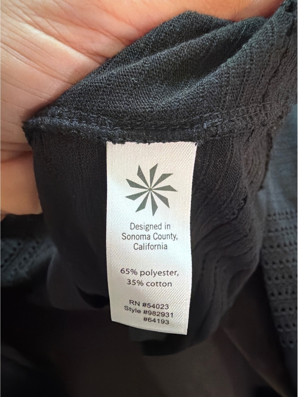 Athleta Black Lightweight Long Sleeve Pullover Sweater, Size Small - Picture 6 of 6